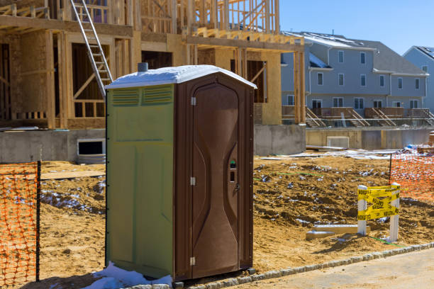 Best Portable restroom trailer rental  in Leesburg, VA